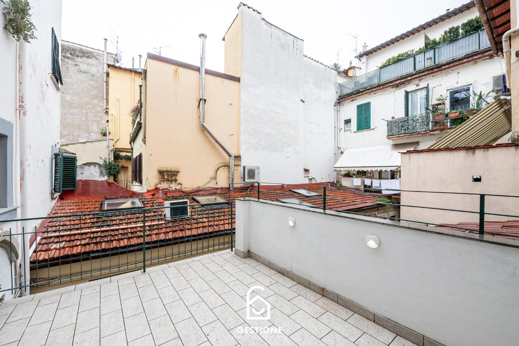 Apartamento 5 Minuti Duomo - Luxury Con Terrazza Florença